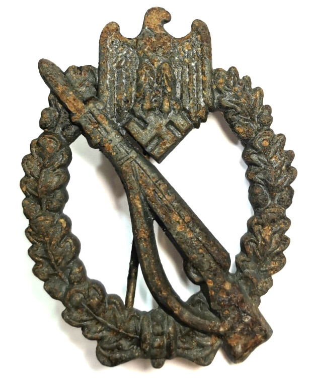 Infantry Assault Badge / from Smolensk