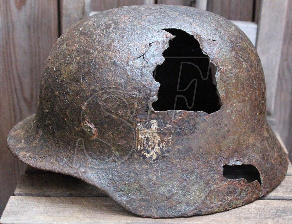 German helmet M40 Wehrmacht / Stalingrad