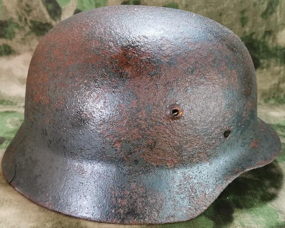 German helmet M35 / from Stalingrad