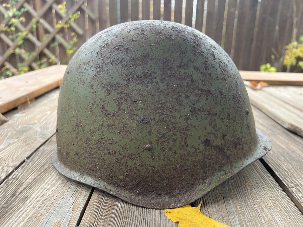 Soviet helmet SSh40 / from Stalingrad