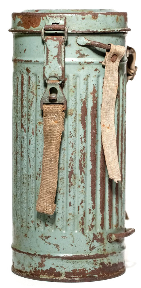 Kriegsmarine gas mask canister / from Stalingrad
