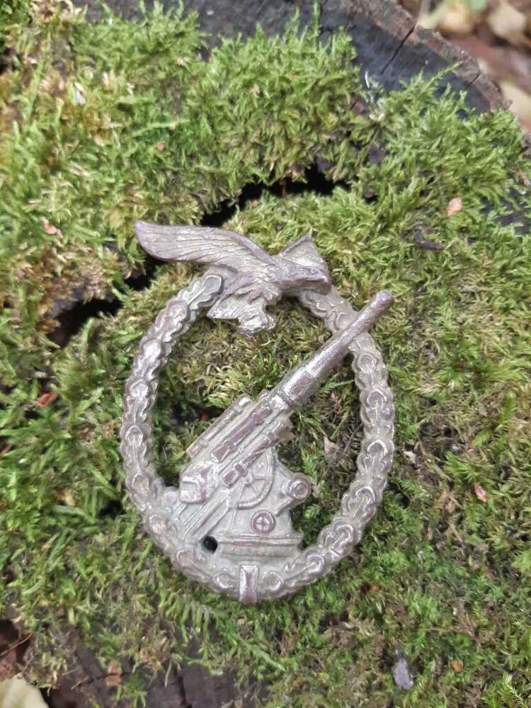 Anti-Aircraft Flak Battle Badge by Juncker, C.E / from Belarus