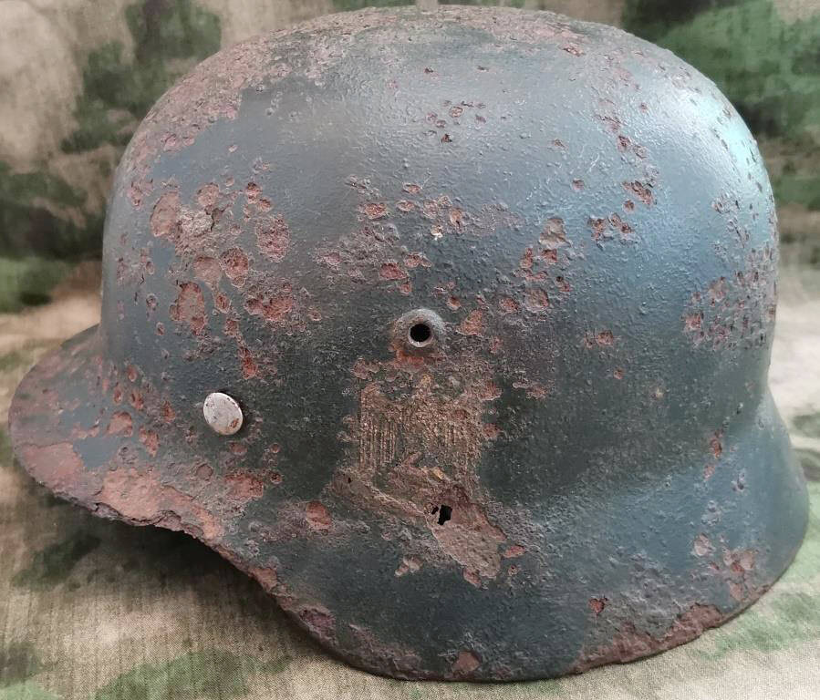 Wehrmacht helmet M35 / from Kaluga