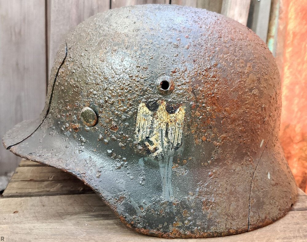 Wehrmacht helmet M35 / from Kaluga