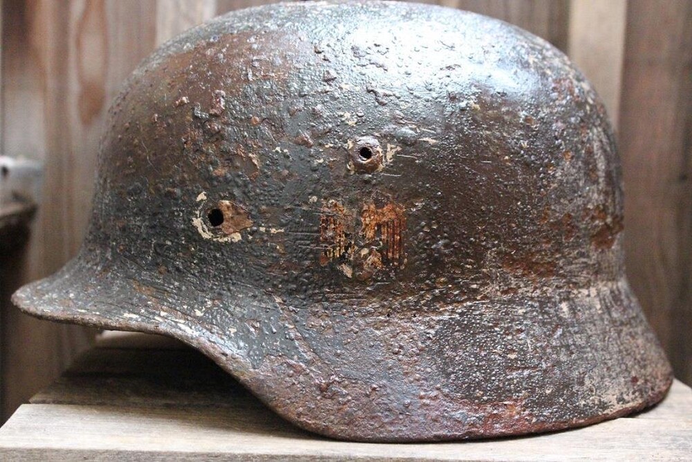 Wehrmacht helmet M35 / from Karelia