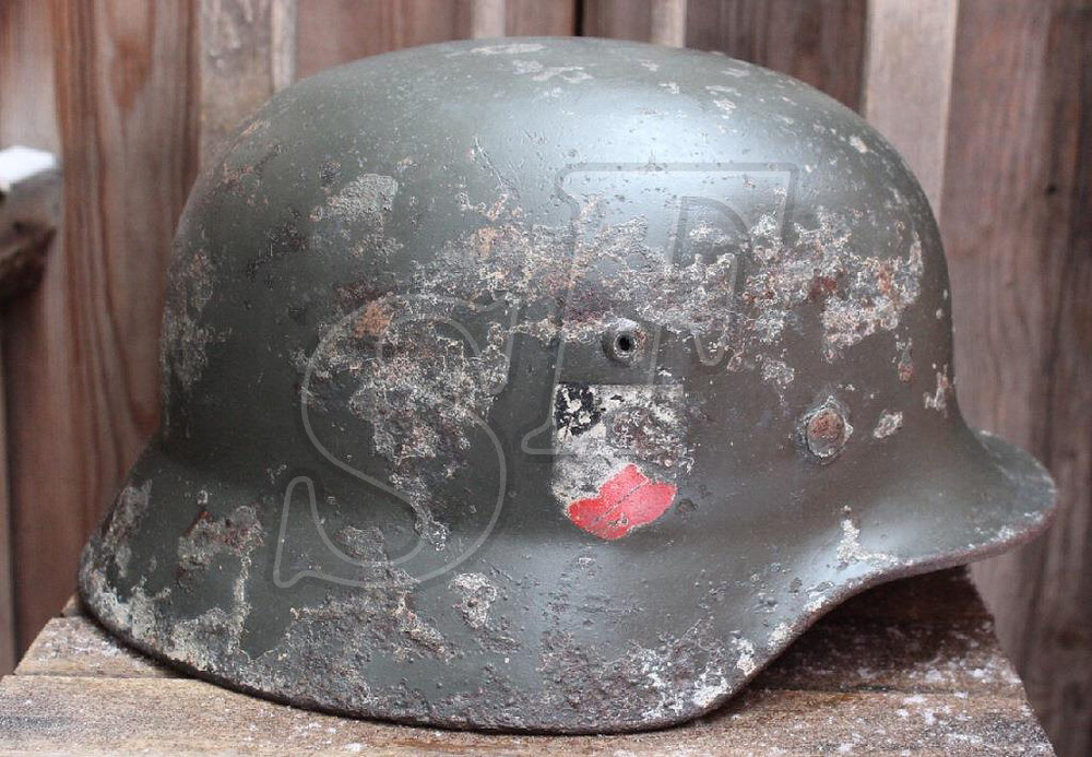 Helmet M40, Wehrmacht / from Novgorod