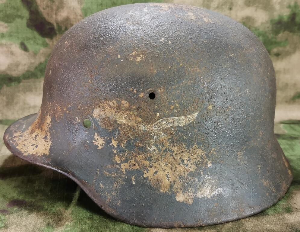 Luftwaffe helmet M40 / from Stalingrad