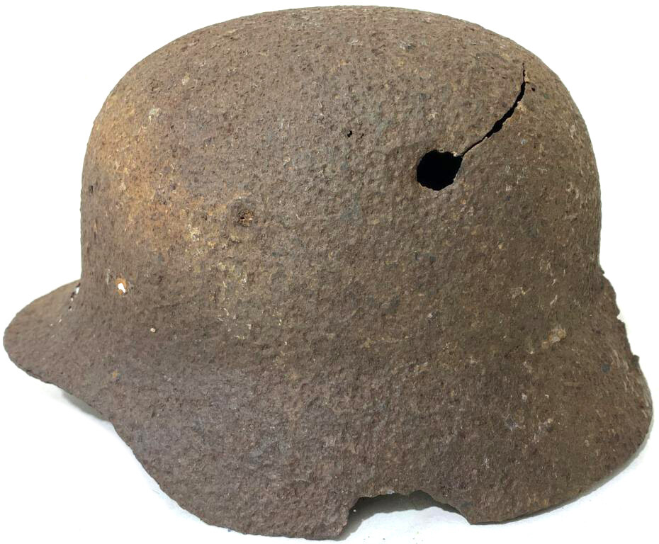 German helmet M35 / from Stalingrad