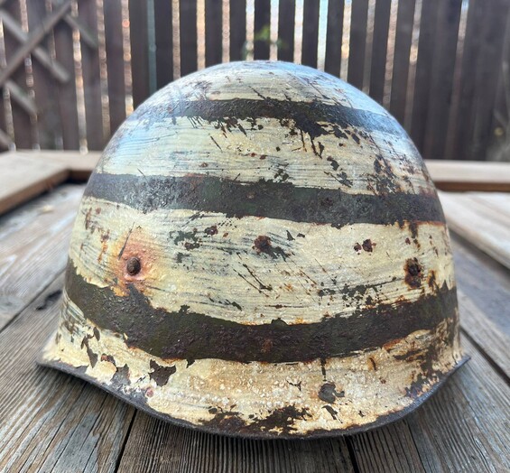 Winter camo Soviet helmet SSh40 / from Leningrad