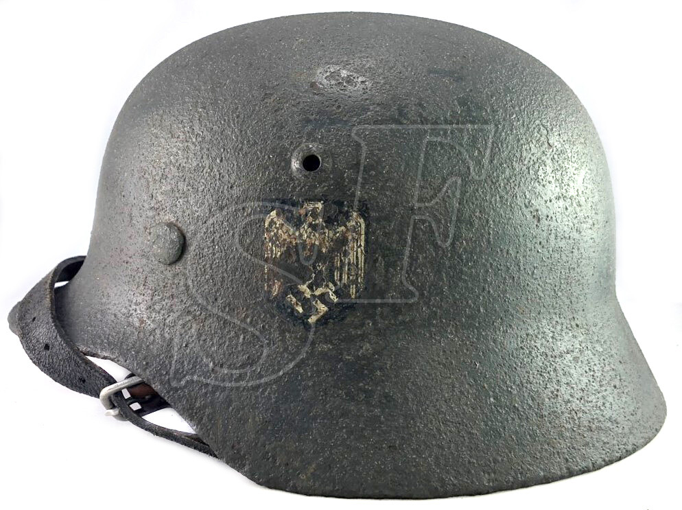 German helmet M35, Wehrmacht / from Stalingrad