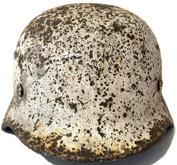 Winter camo German helmet M40 / from Stalingrad