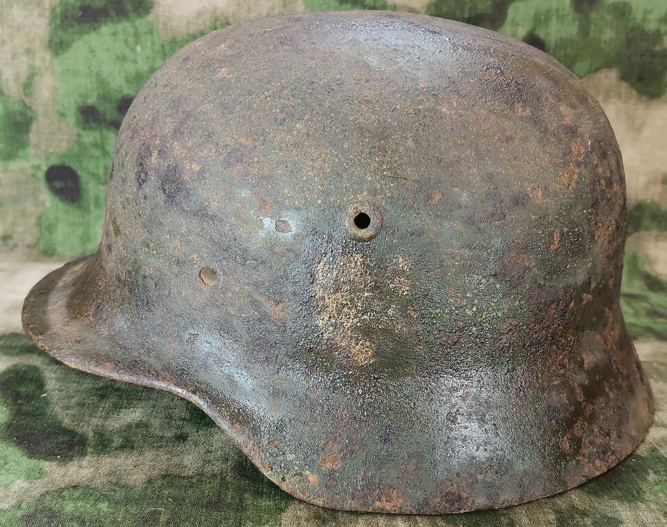 German helmet M40 / from Stalingrad