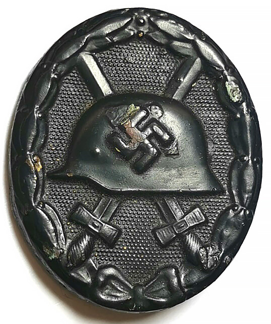 Black Wound Badge / from Novgorod