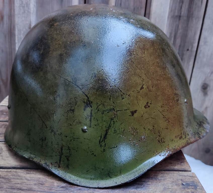Soviet helmet SSh40 / from Karelia
