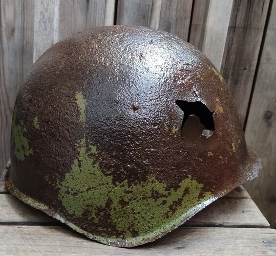 Soviet helmet SSh39 / from Karelia