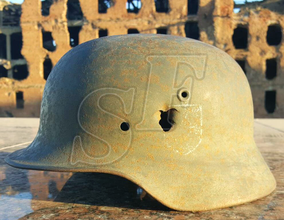 German helmet M40 Wehrmacht / Stalingrad