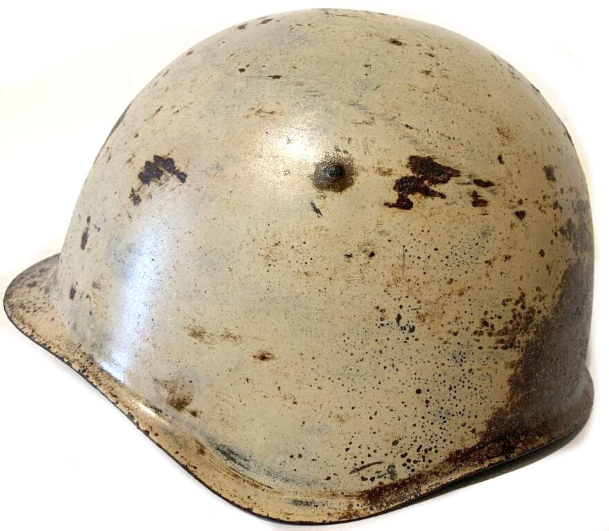 Soviet helmet SSh39 / from Leningrad