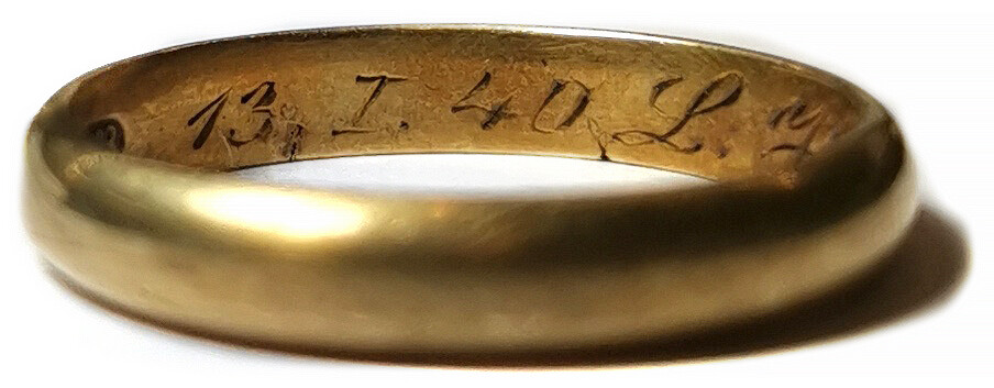 German Gold wedding ring / from Stalingrad