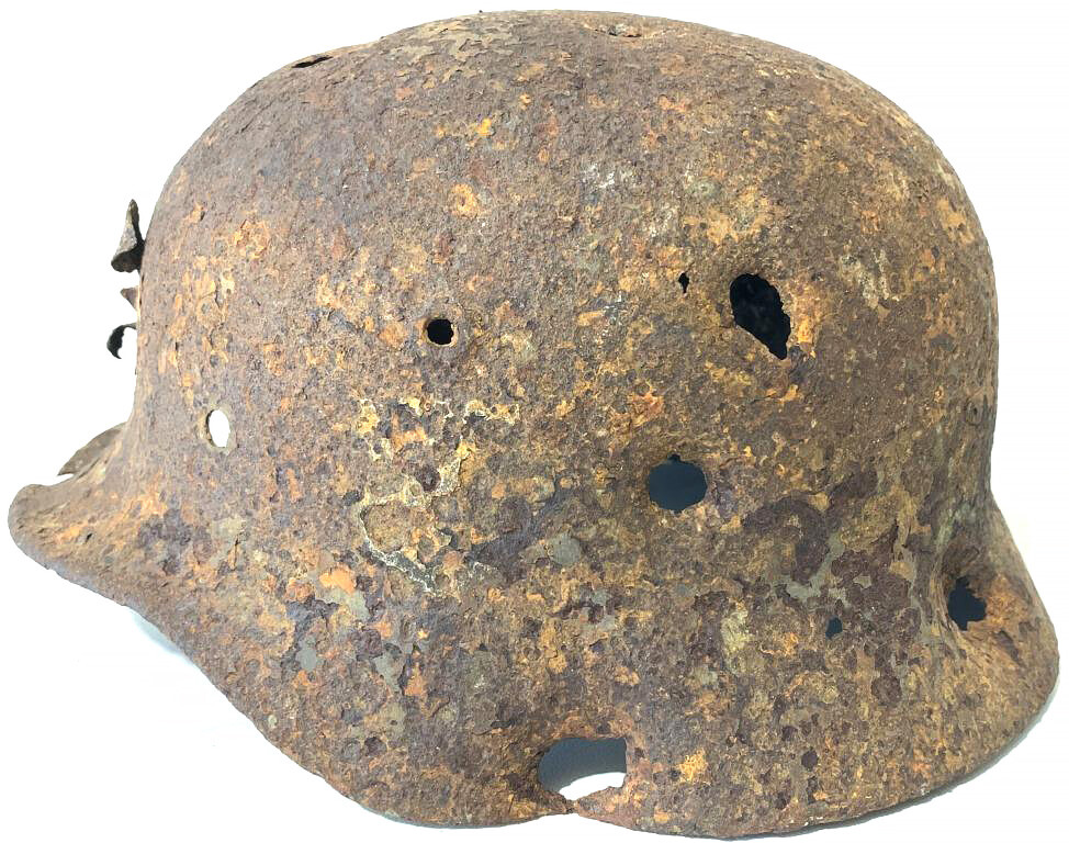 German helmet M40 / from Stalingrad