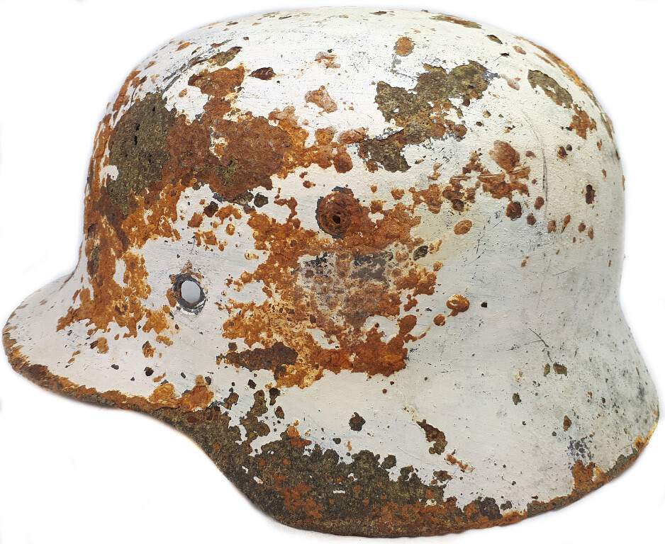 Winter camo German helmet M35 DD / from Stalingrad