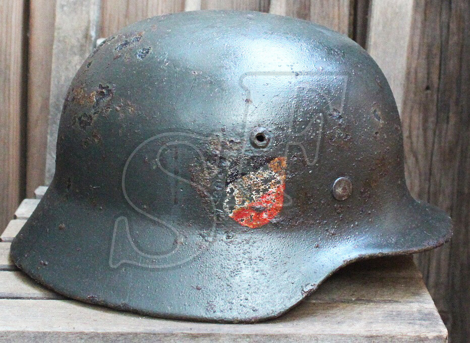 Wehrmacht helmet M35 / from Smolensk
