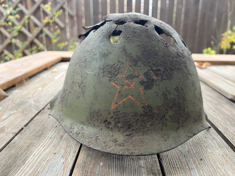 Soviet helmet SSh39 / from Stalingrad