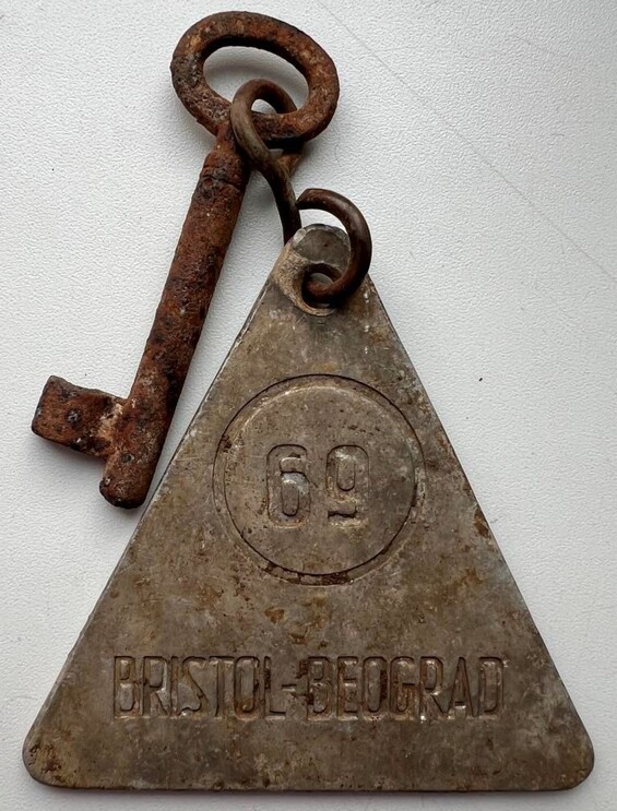 Key with a keychain from the hotel / from Stalingrad