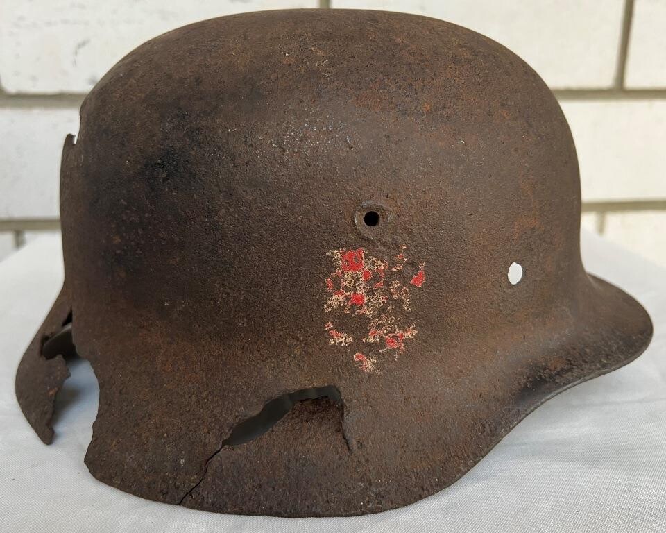 Croatian helmet M40 / from Stalingrad