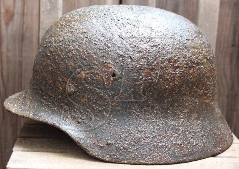 German helmet M35 / from Orel