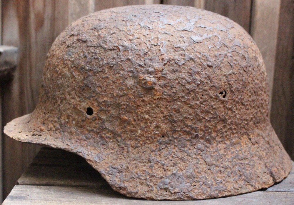 German helmet M35 / from Kalinin