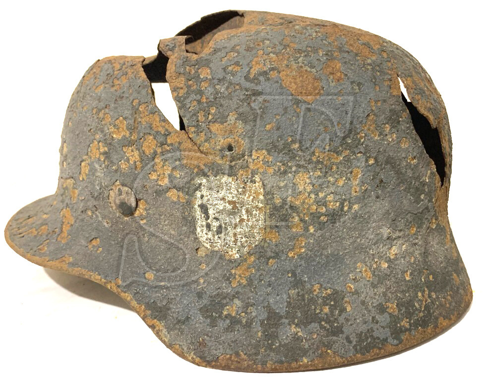 German helmet M35 / from Stalingrad