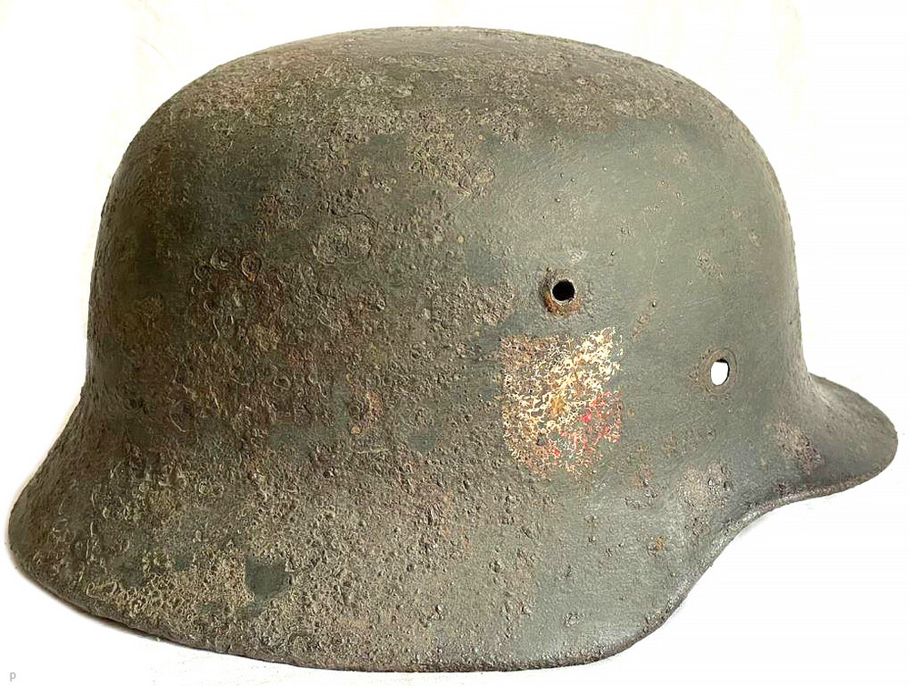 German helmet M35 DD