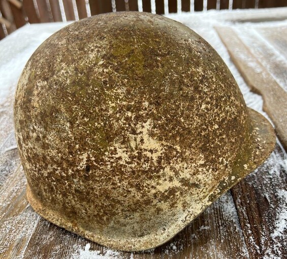 Soviet helmet Ssh39 / from Stalingrad