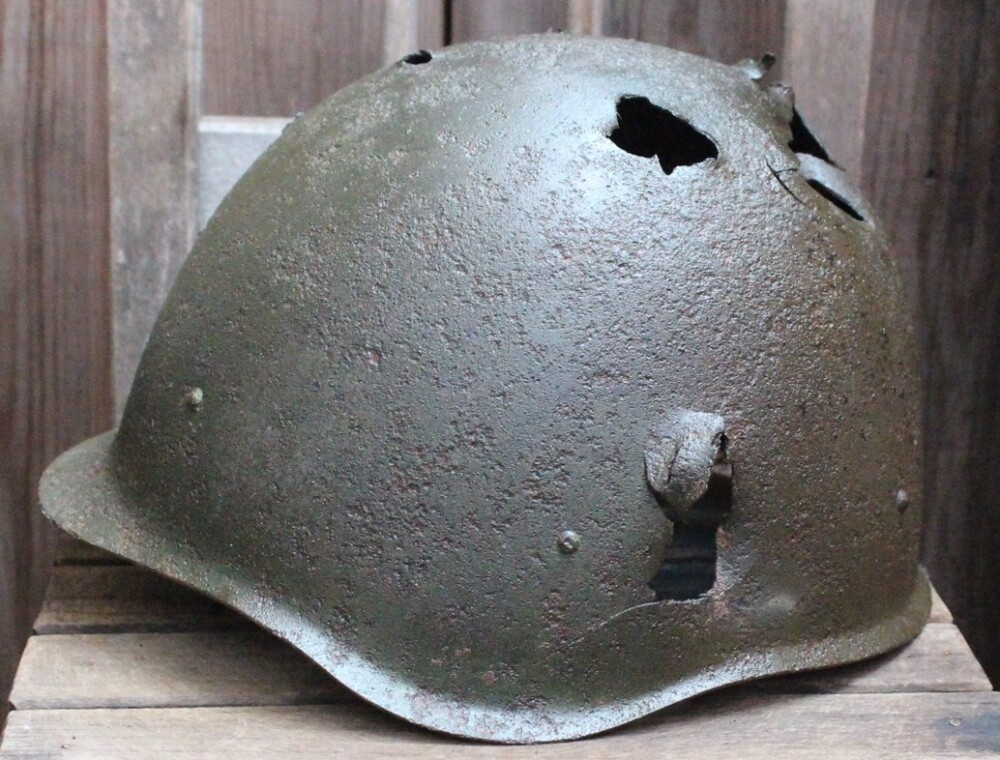 Soviet helmet SSh40 / from Stalingrad