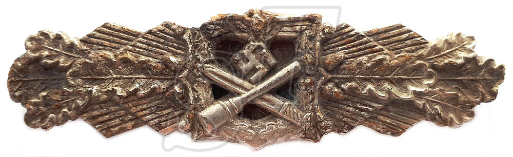 Close Combat Clasp / from Koenigsberg