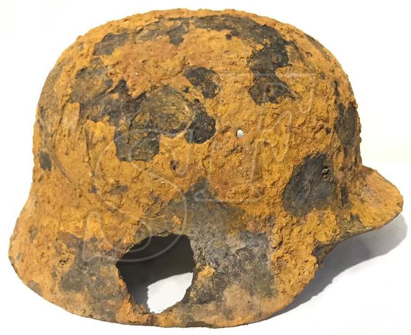 German helmet М35 / from Moscow