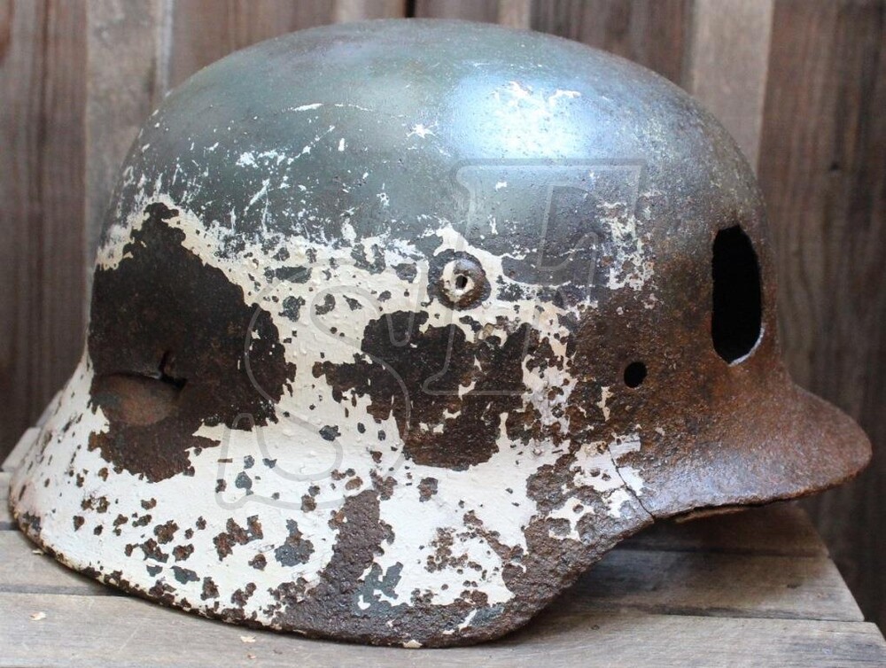 Winter camo helmet M35 / from Leningrad