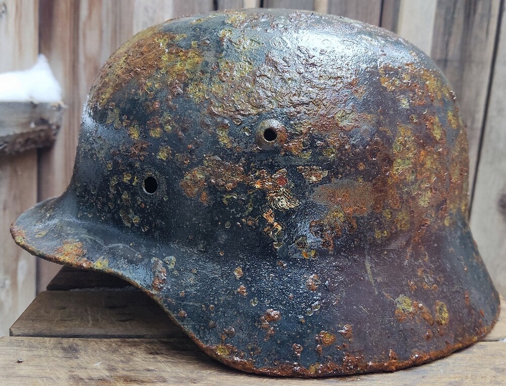 Luftwaffe helmet M35 DD / from Stalingrad