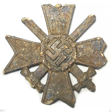 War Merit Cross 2nd class with swords / from Stalingrad