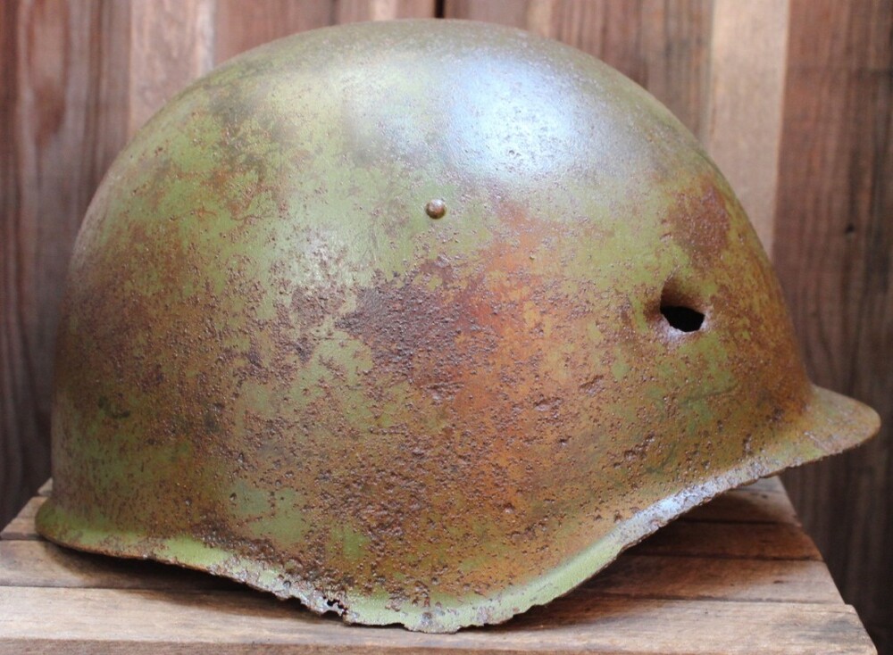 Soviet helmet SSh39 / from Karelia