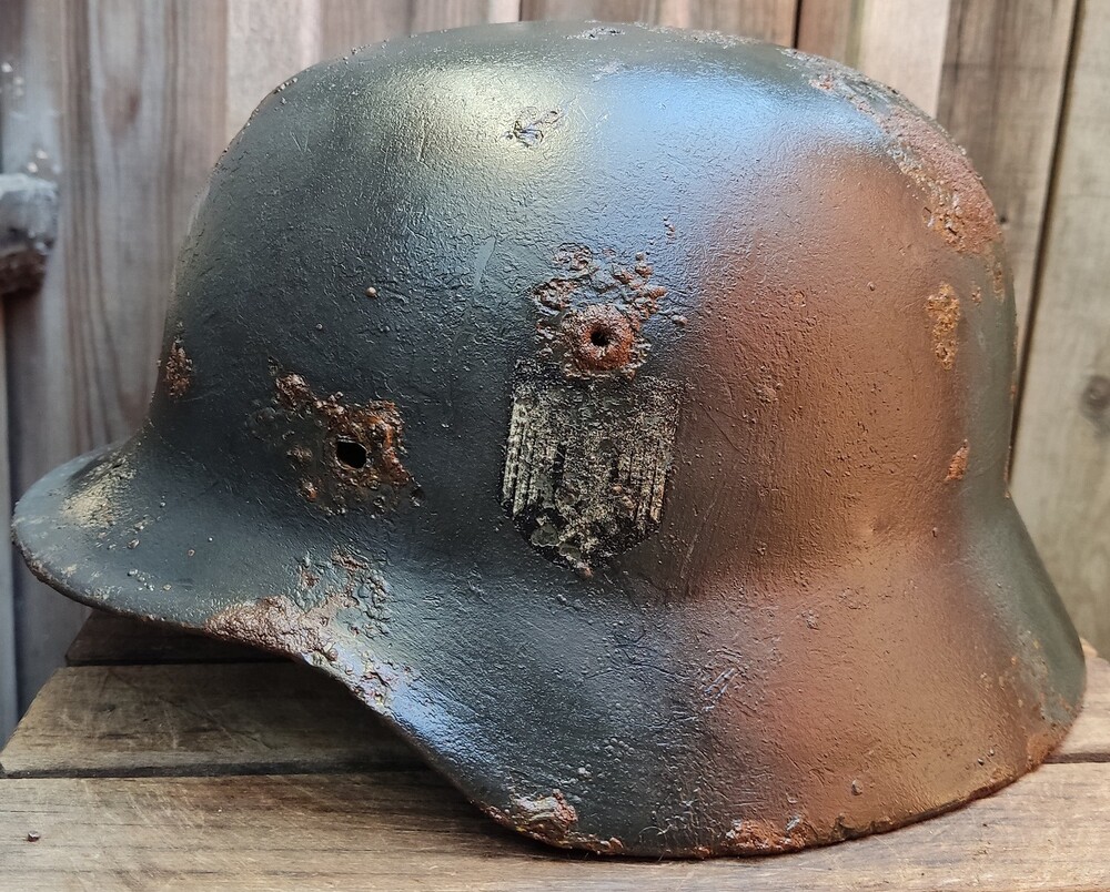 Wehrmacht helmet M35 / from Smolensk