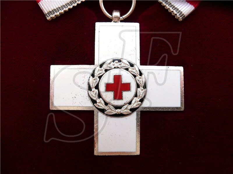Cross for service in divisions of the German Red Cross