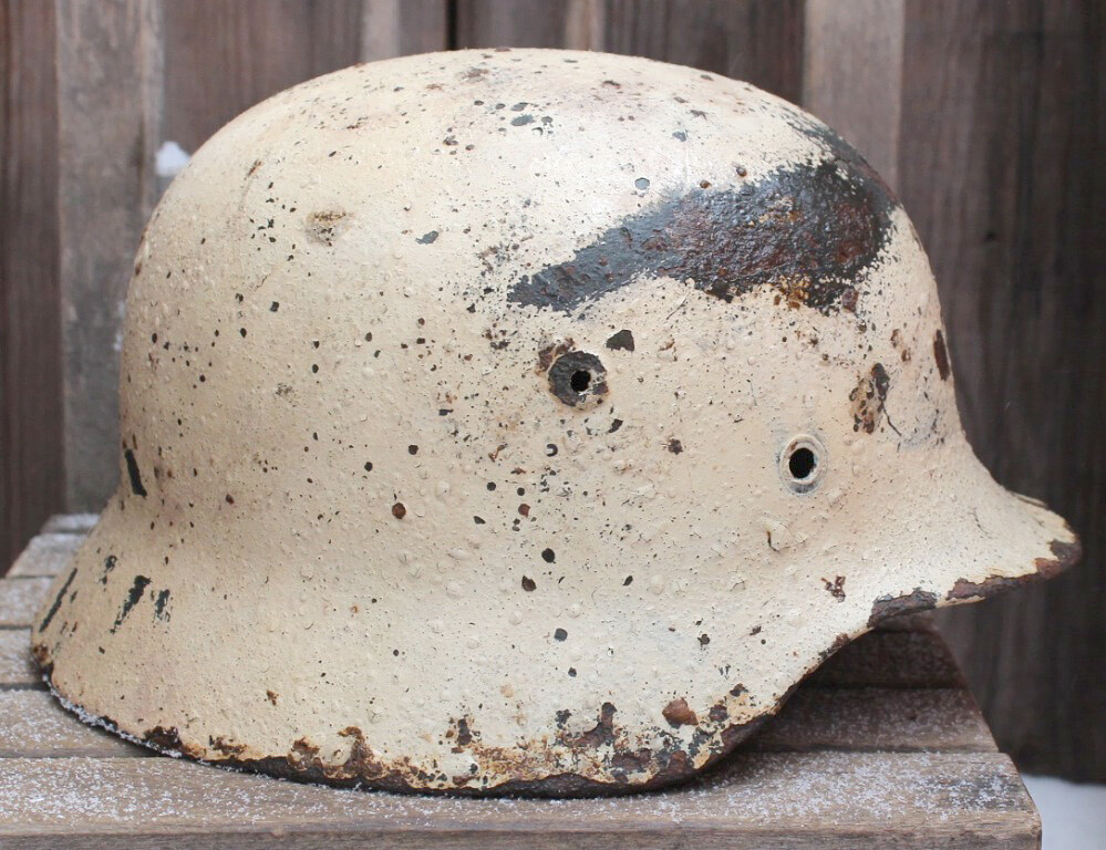 Winter camo German helmet M40 / from Novgorod