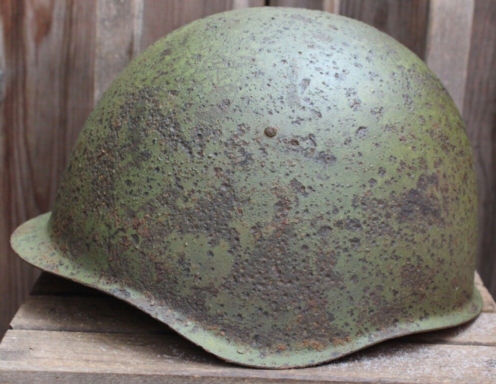 Soviet helmet SSh39 / from Karelia