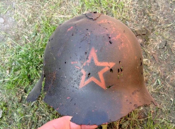 Soviet helmet SSh36 / from Karelia