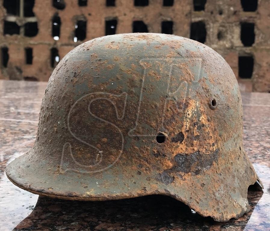 German helmet M40 with tactical sign / from Pskov