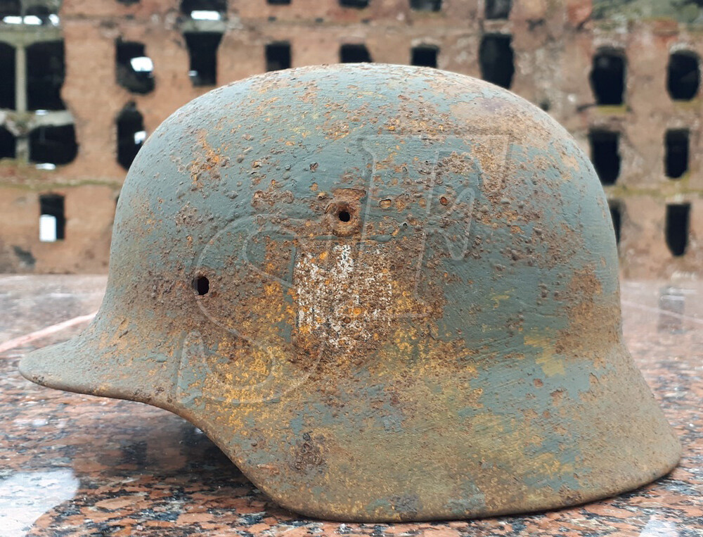 German helmet M40 / from Stalingrad