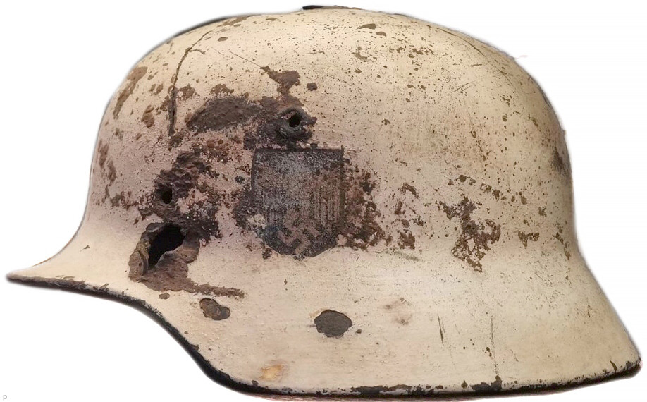 Winter Camo Wehrmacht helmet M40 / from Rzhev