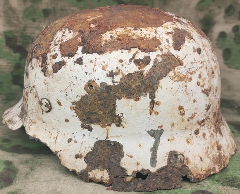 Winter camo German helmet M35 / from Staraya Russa