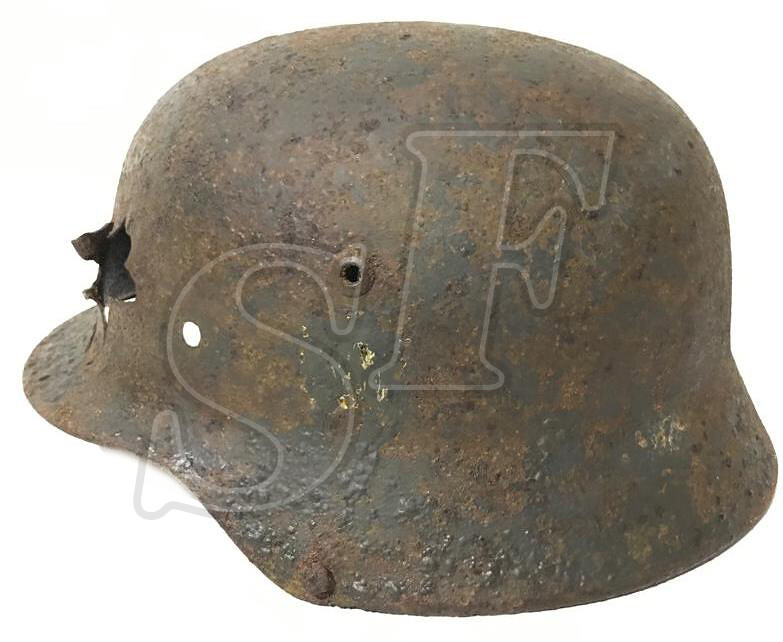 German helmet М35 / from Stalingrad